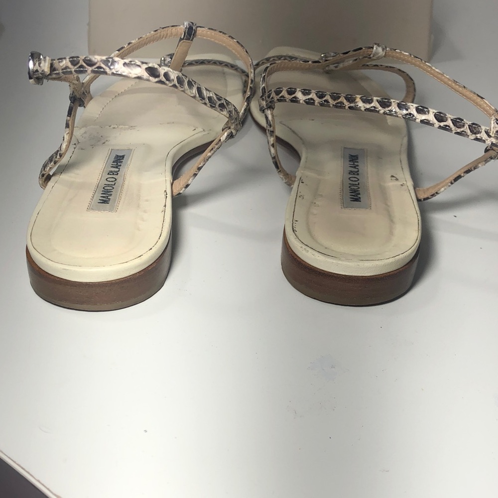 Manolo Blahnik Handmade in Italy. Leather Animal Print Flats Sandals, Size 7 (US - Picture 12 of 14